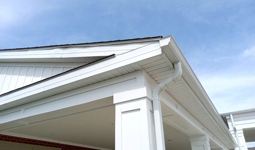 Roof Maintenance & Gutter Cleaning